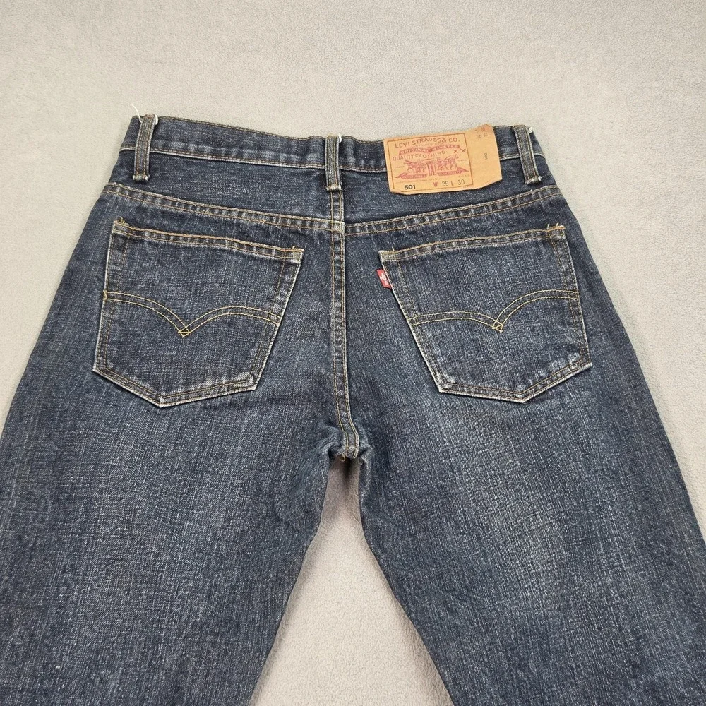 Levis important sizing